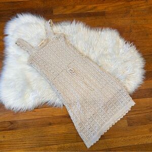 Jessica Simpson Beige Crochet Sleeveless Dress; size XS
